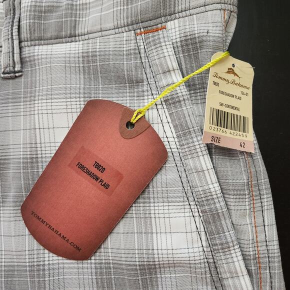 NWT Tommy Bahama Foreshadow Plaid Gray Shorts Size 42 - Picture 2 of 4